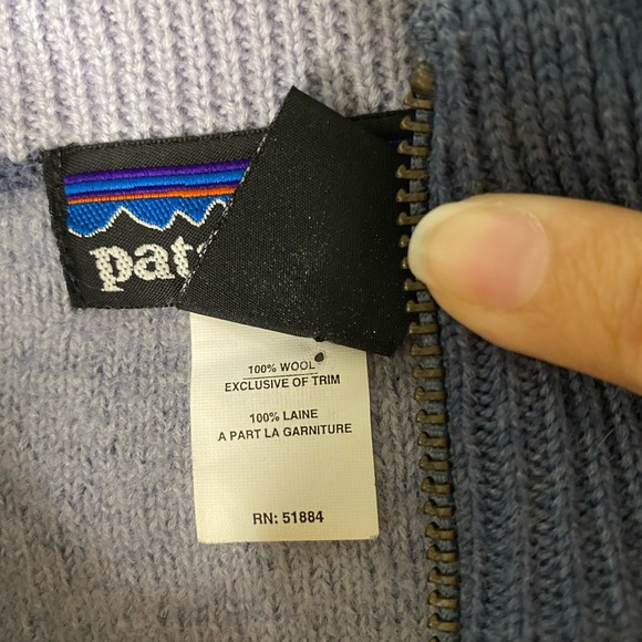 [XS] Vintage Patagonia 100% Wool Zipper Sweater | Blue - Picture 4 of 5